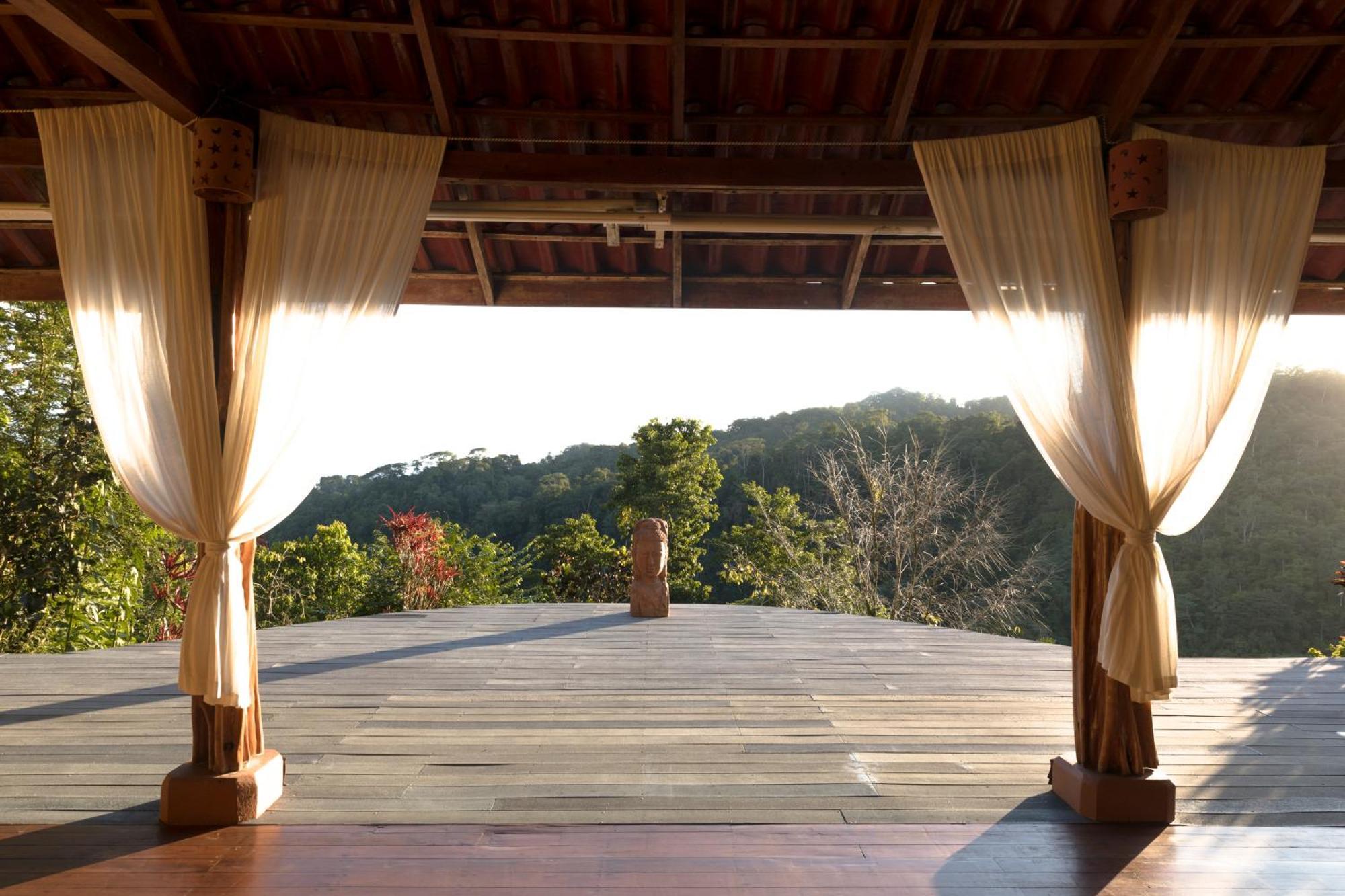 月神山林小屋 Carate 外观 照片